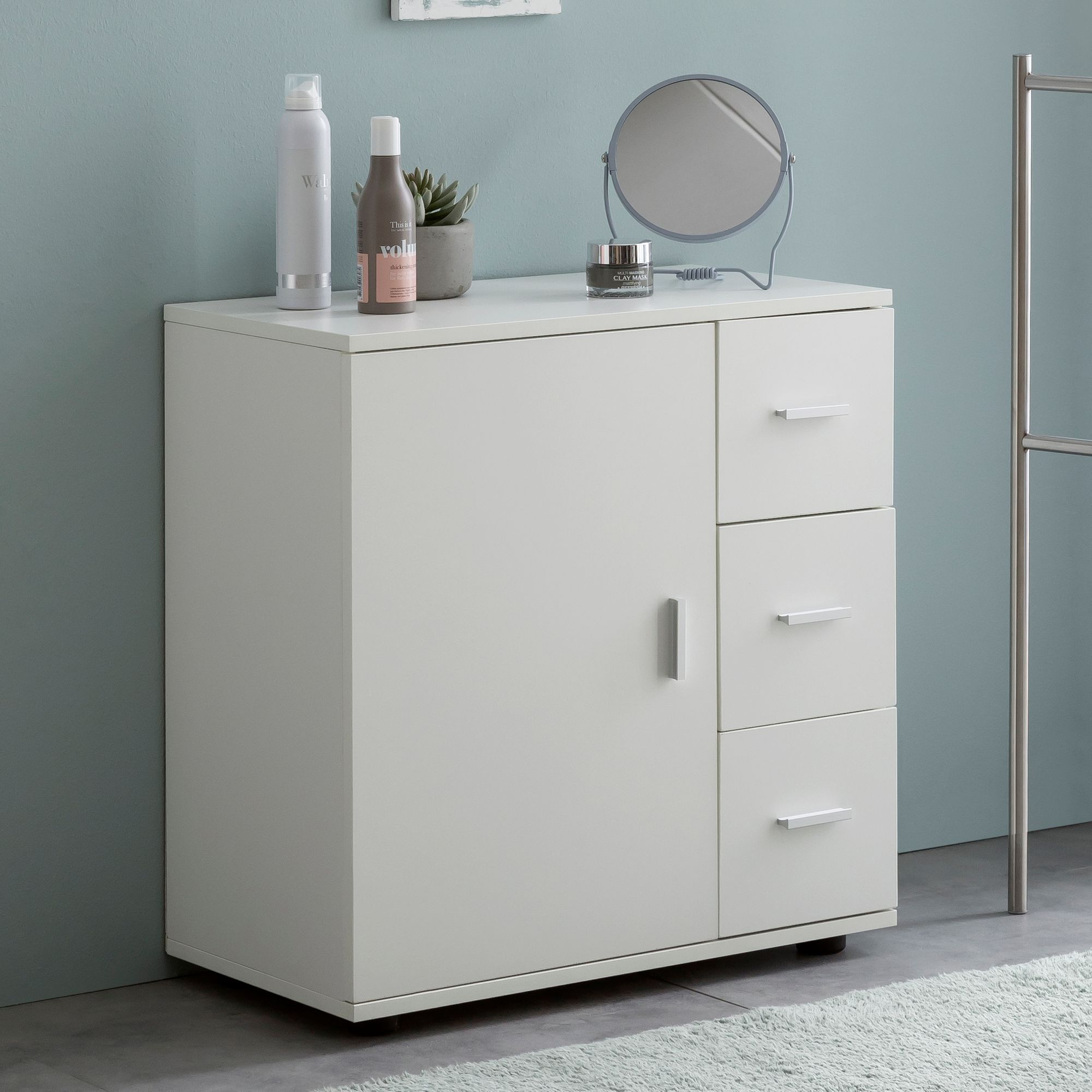 Badschrank