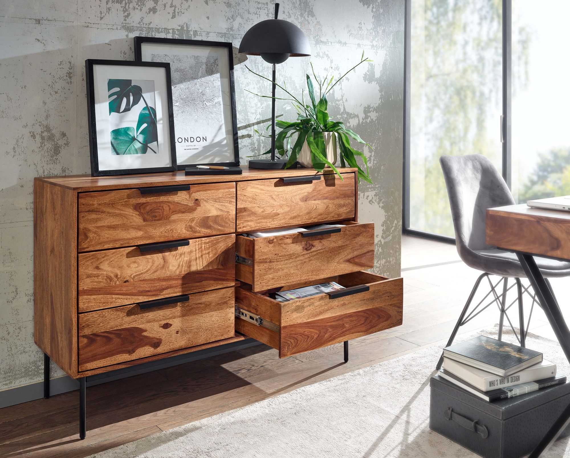 Sideboard