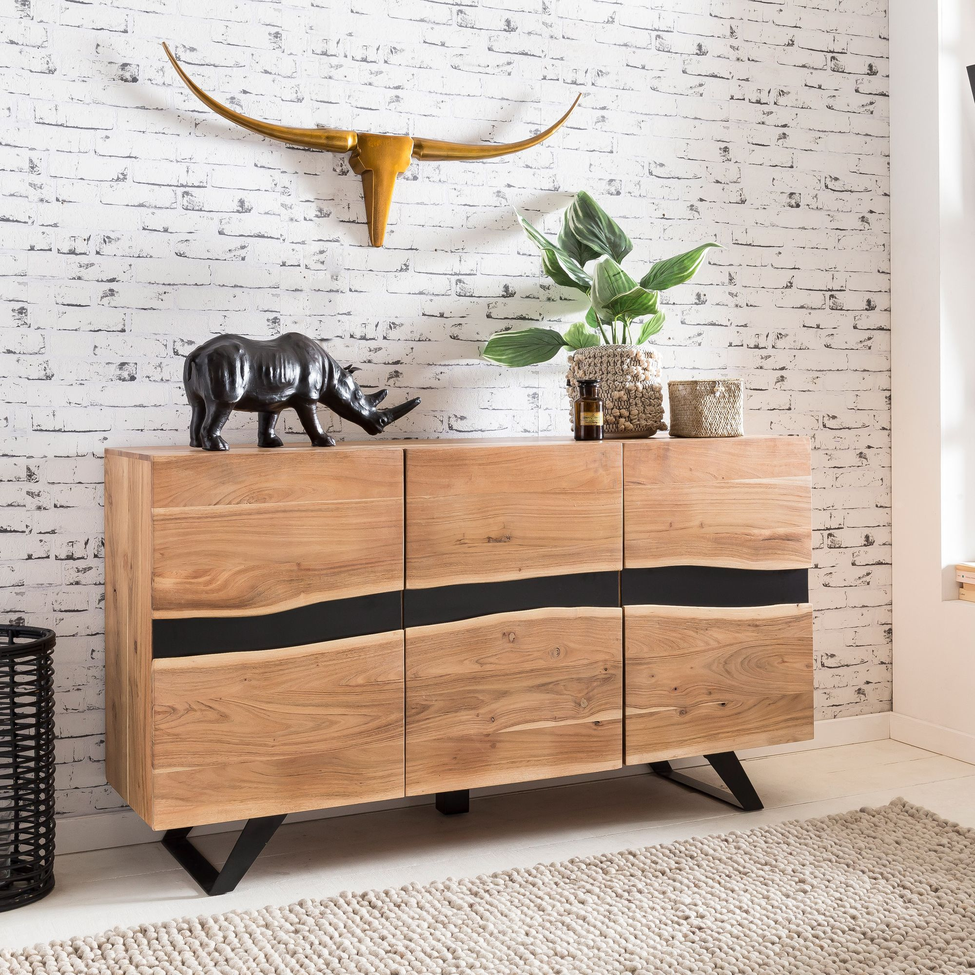 Sideboard