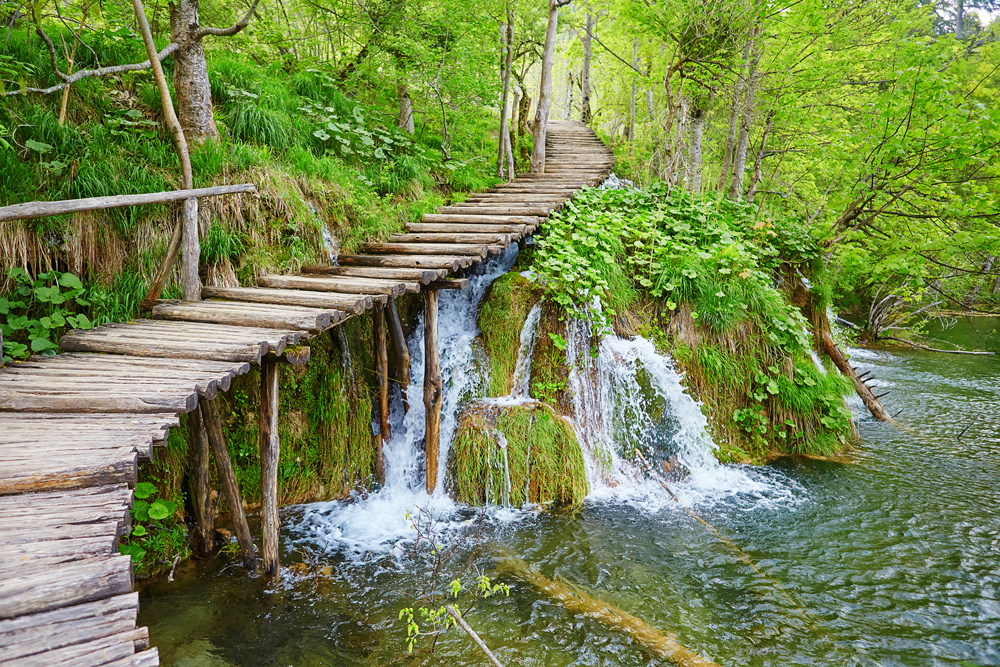 Akustikbild WASSERFALL WALD 3
