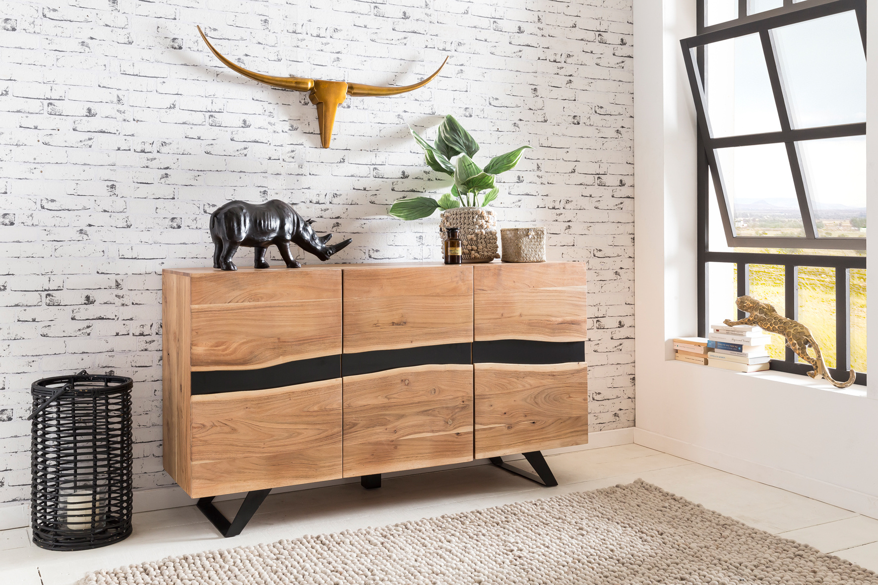 Sideboard