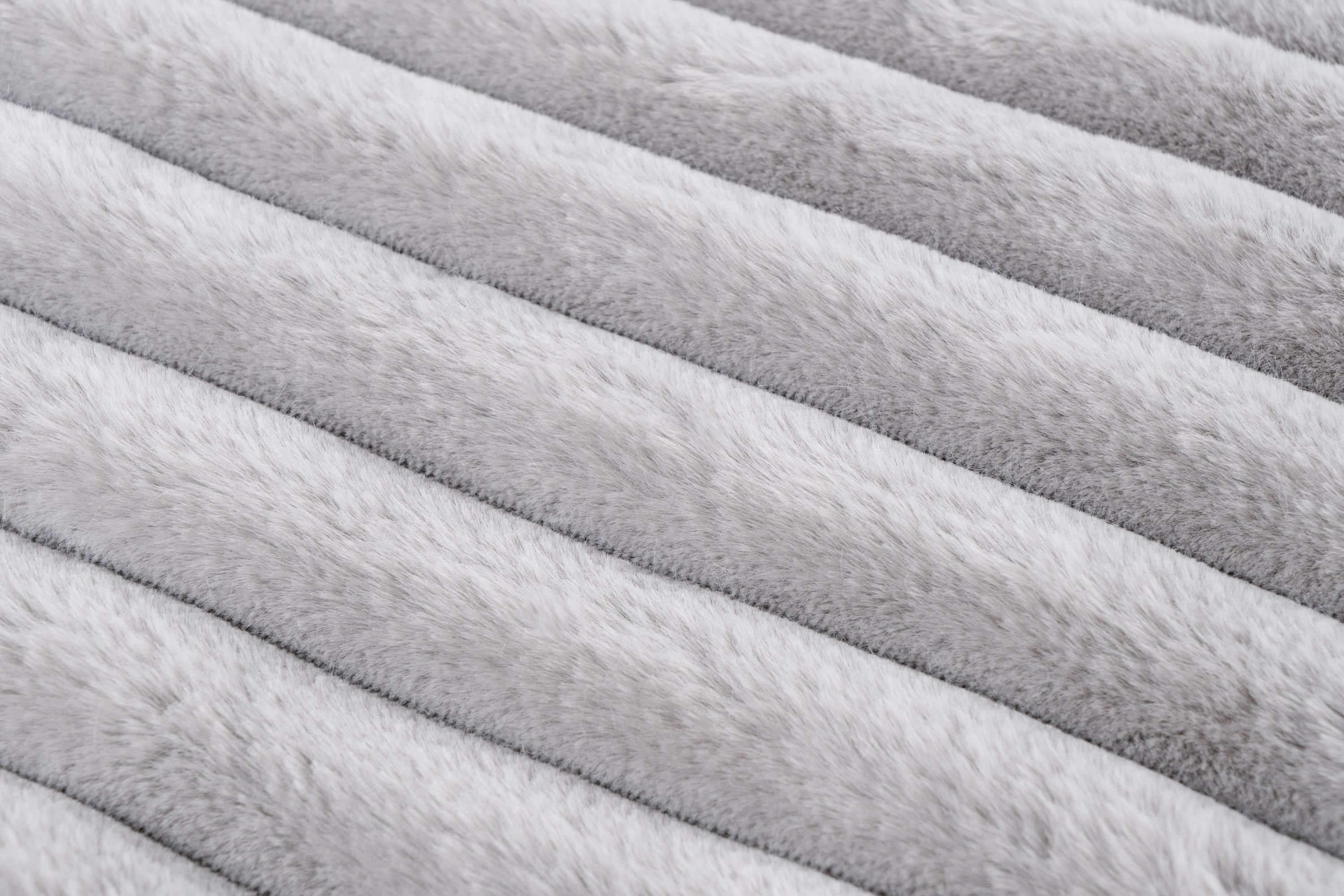 Decke PLUSH silber