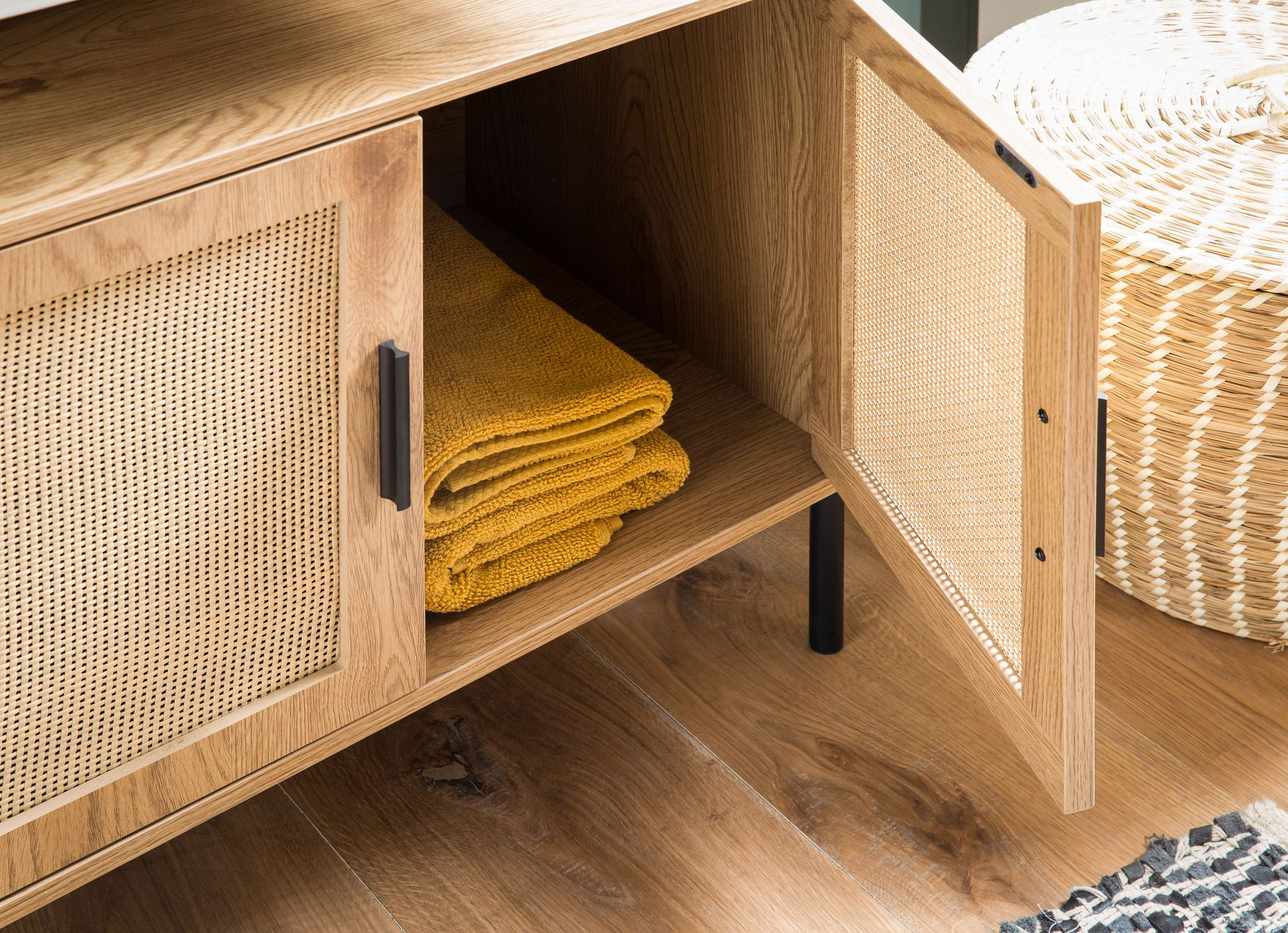 Waschbeckenunterschrank