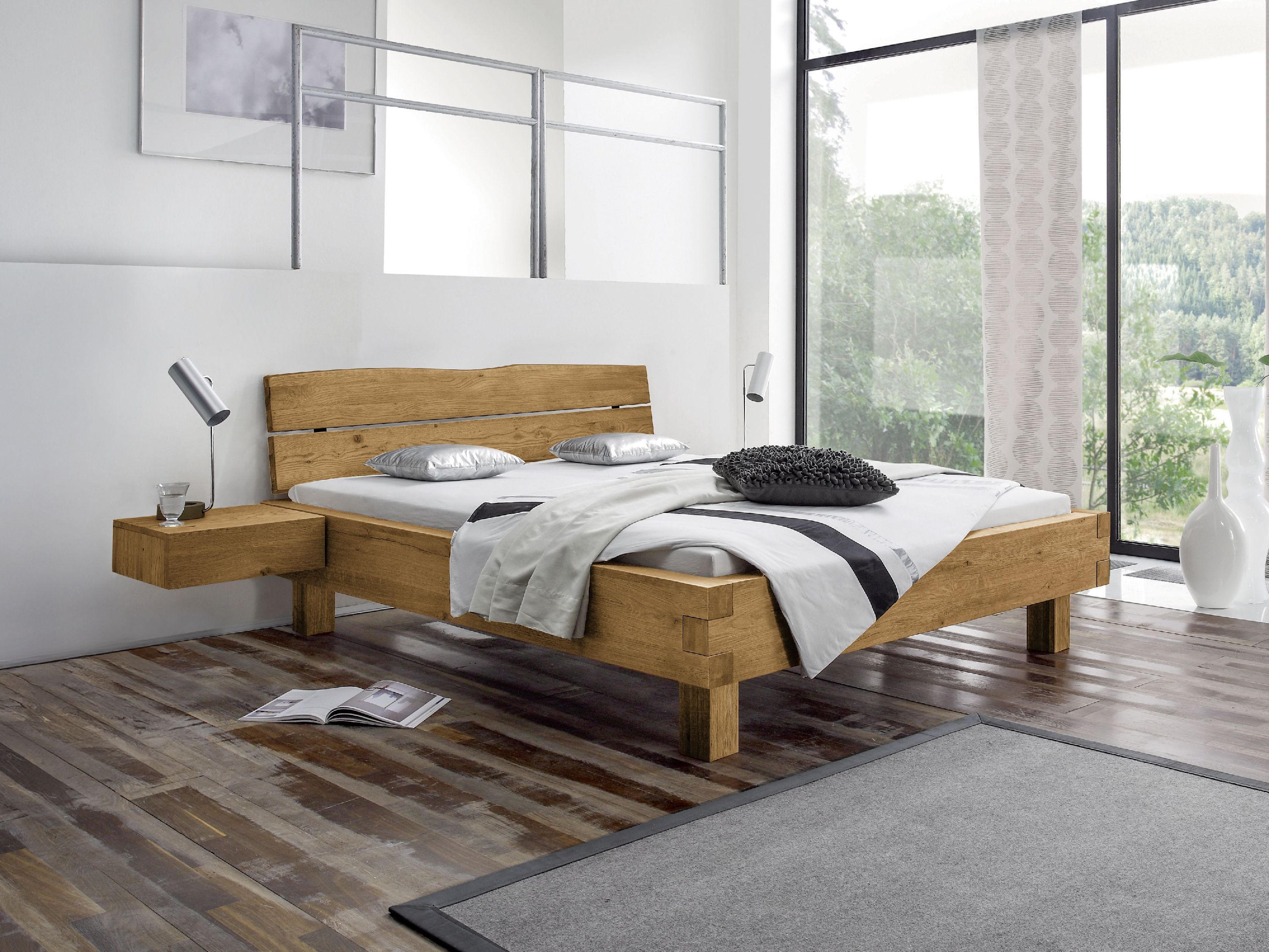 Bett Oak Wild