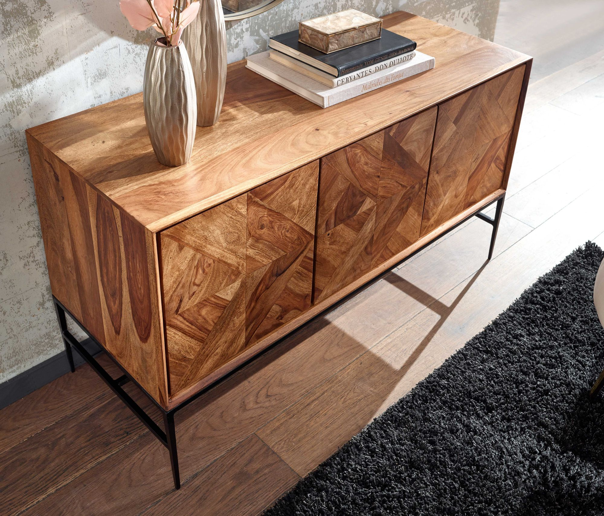 Sideboard