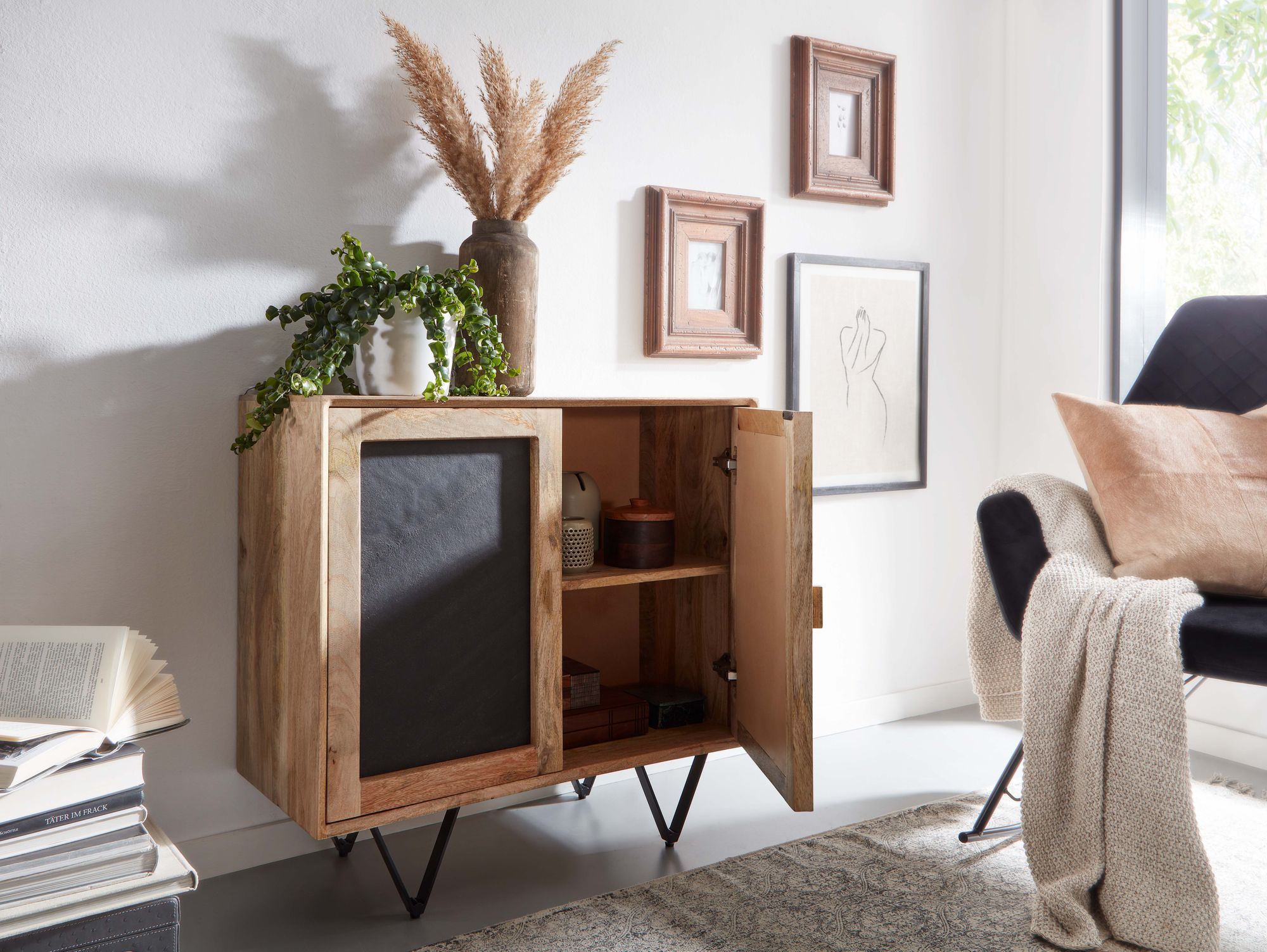 Sideboard
