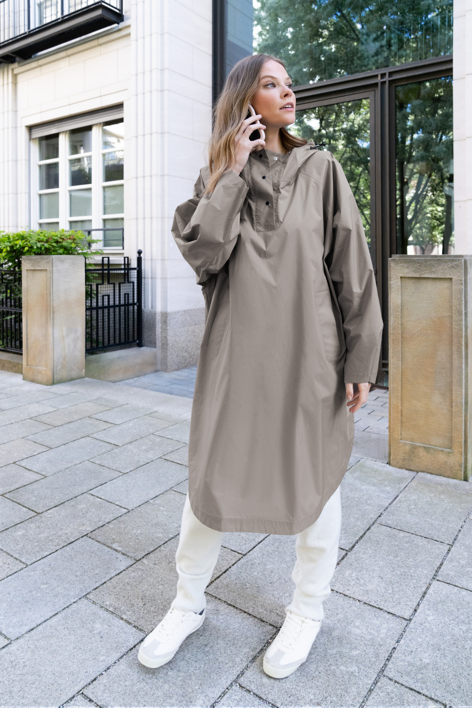 mini reisenthel maxi raincoat - taupe