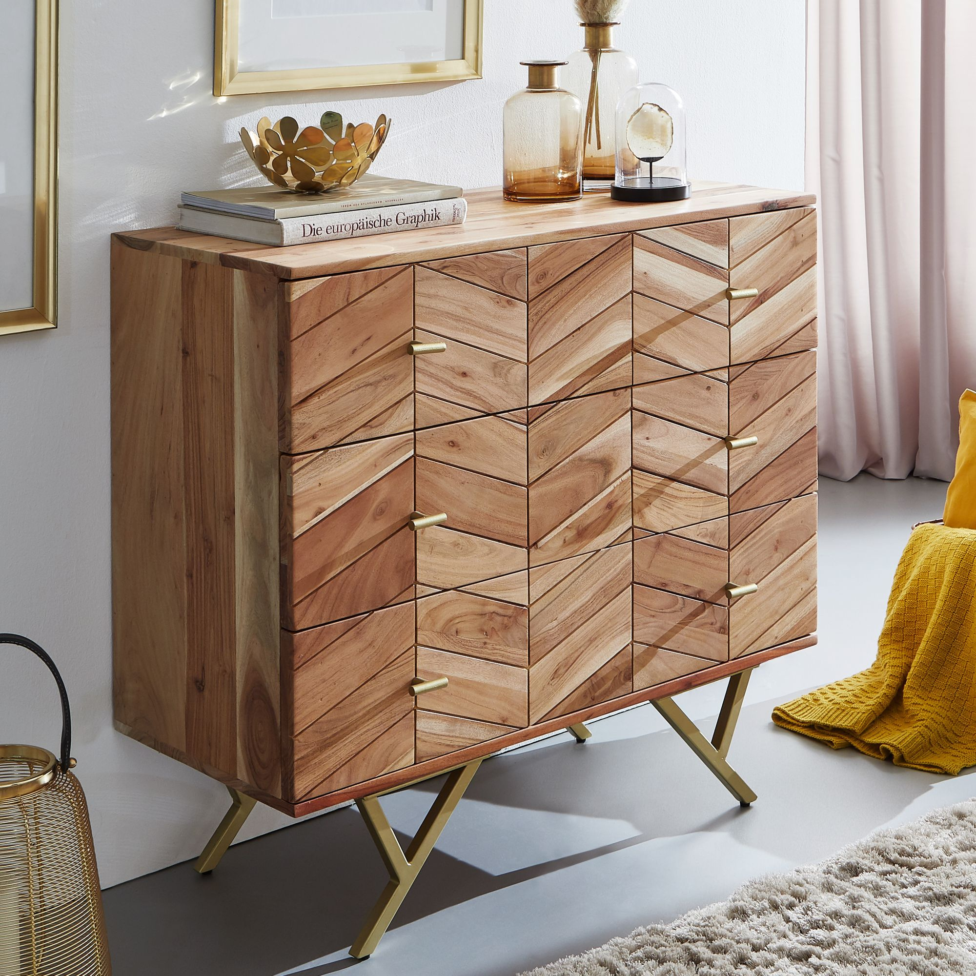 Sideboard