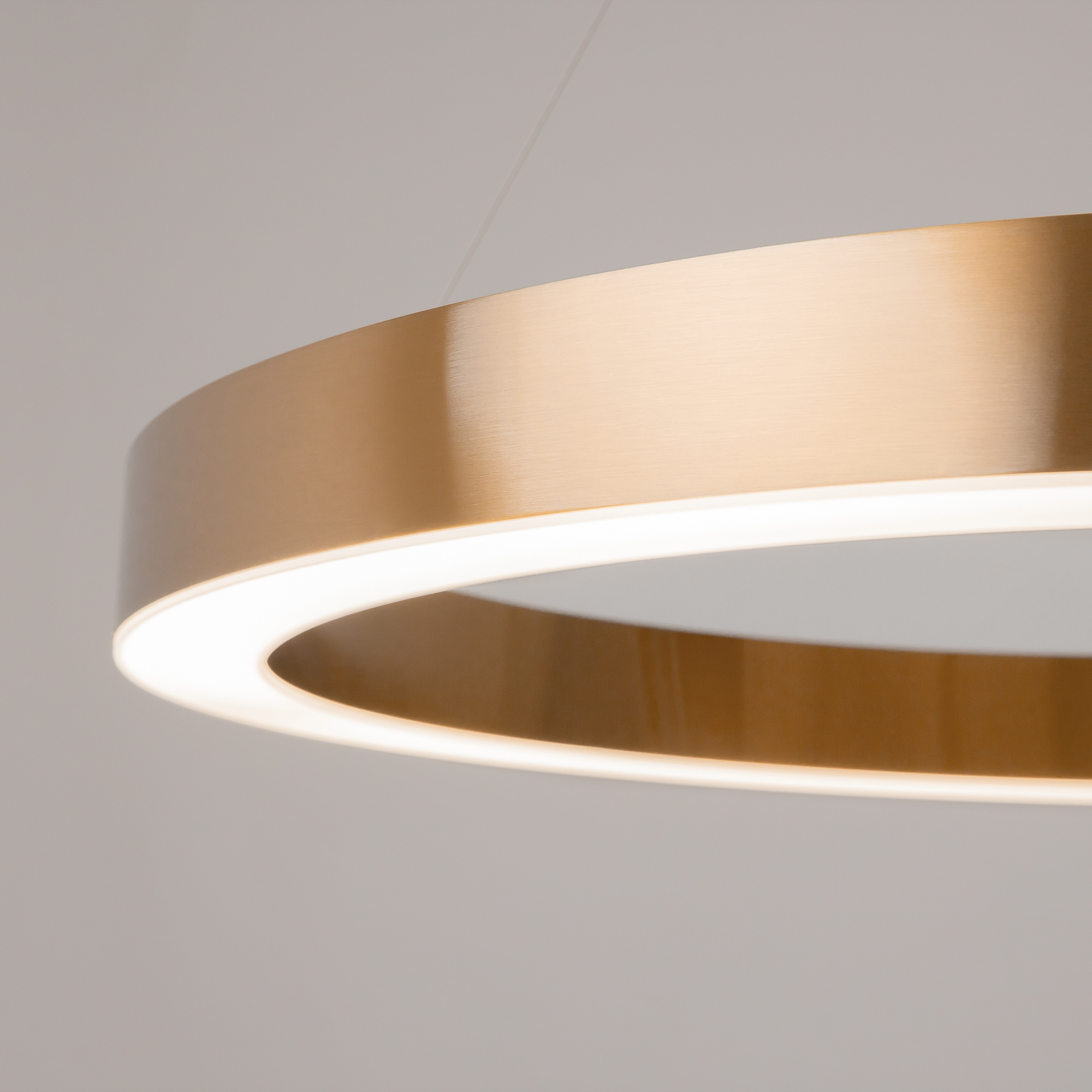 Pendelleuchte SATURNO