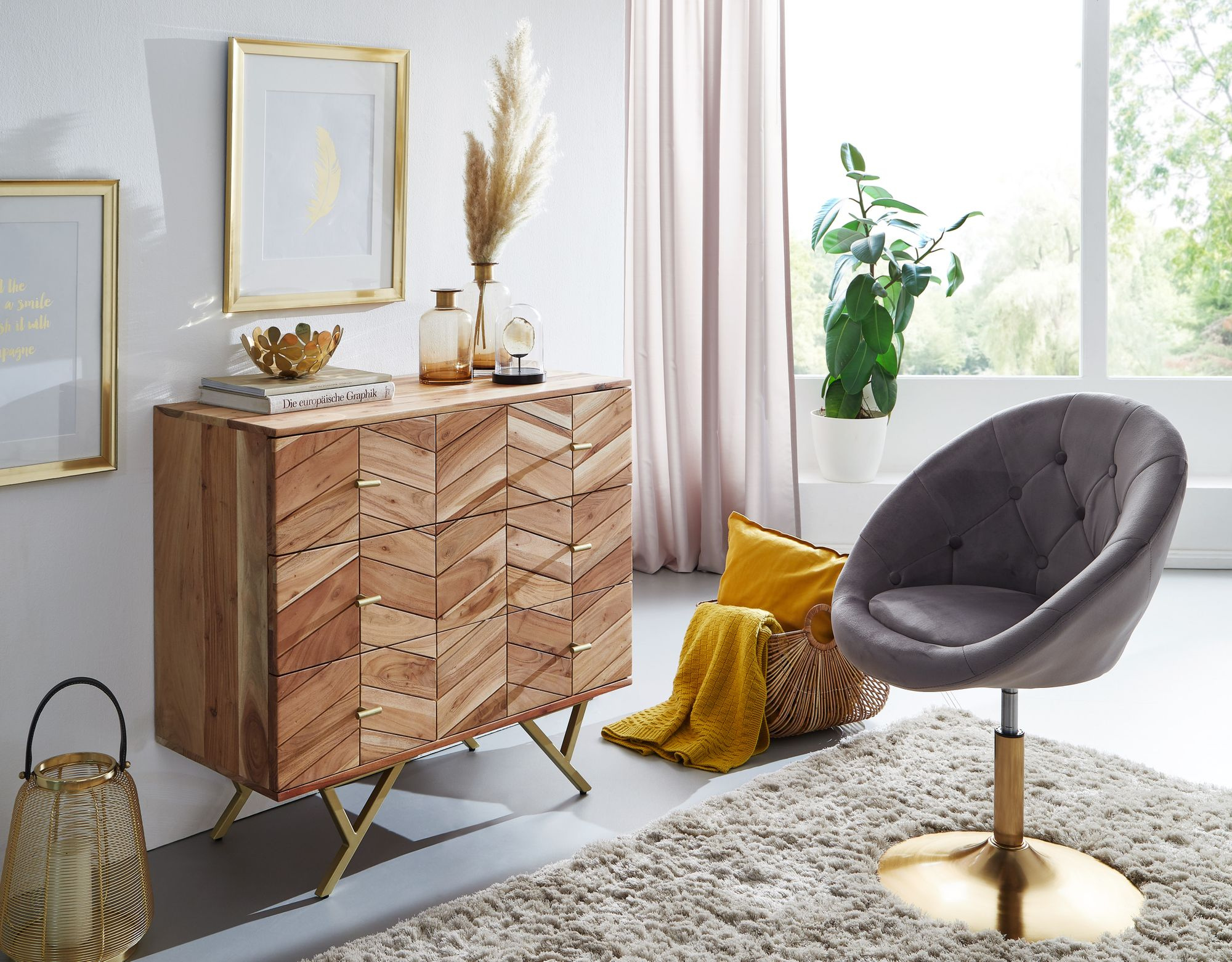 Sideboard
