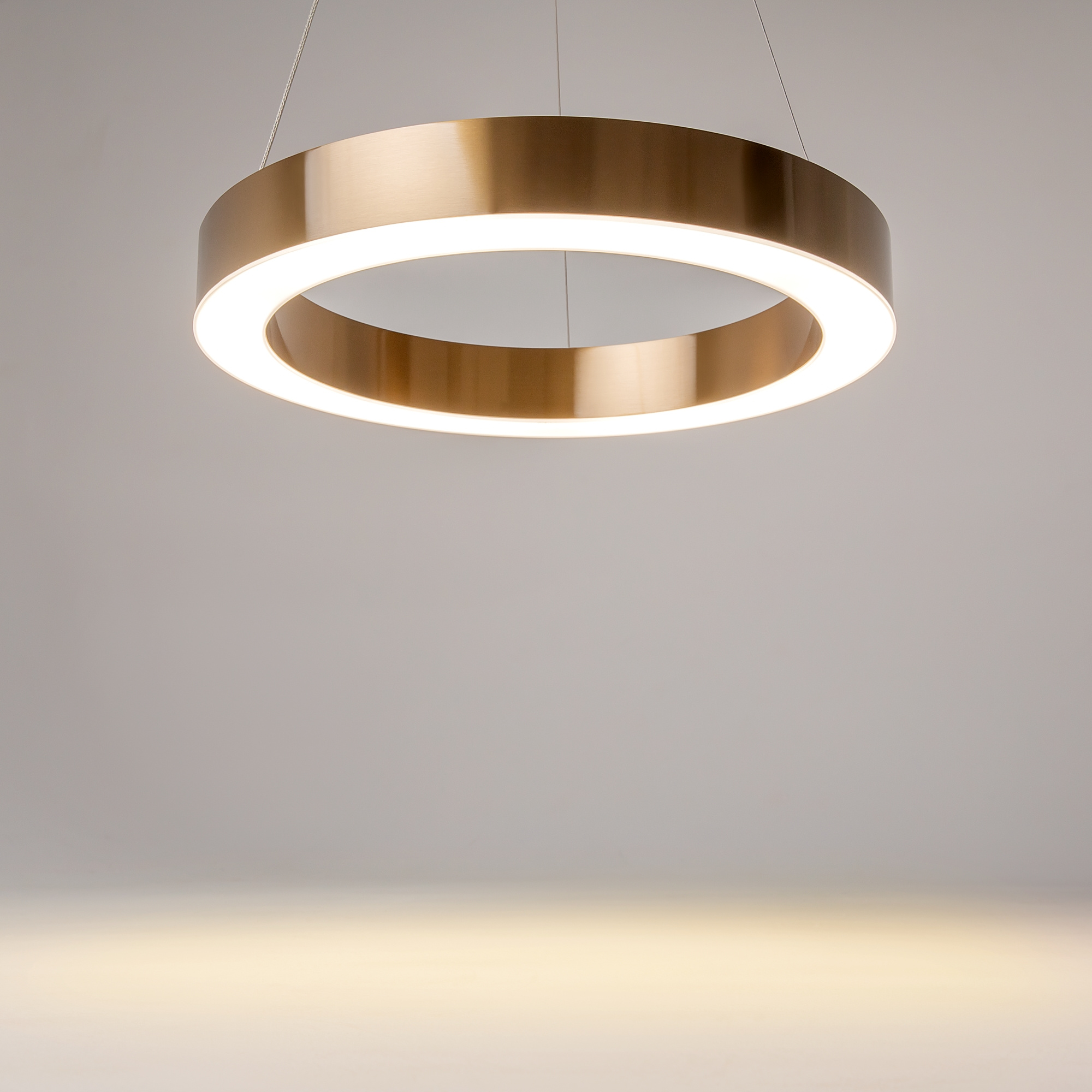 Pendelleuchte SATURNO