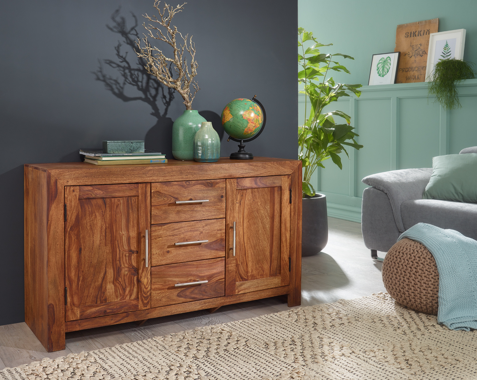 Sideboard