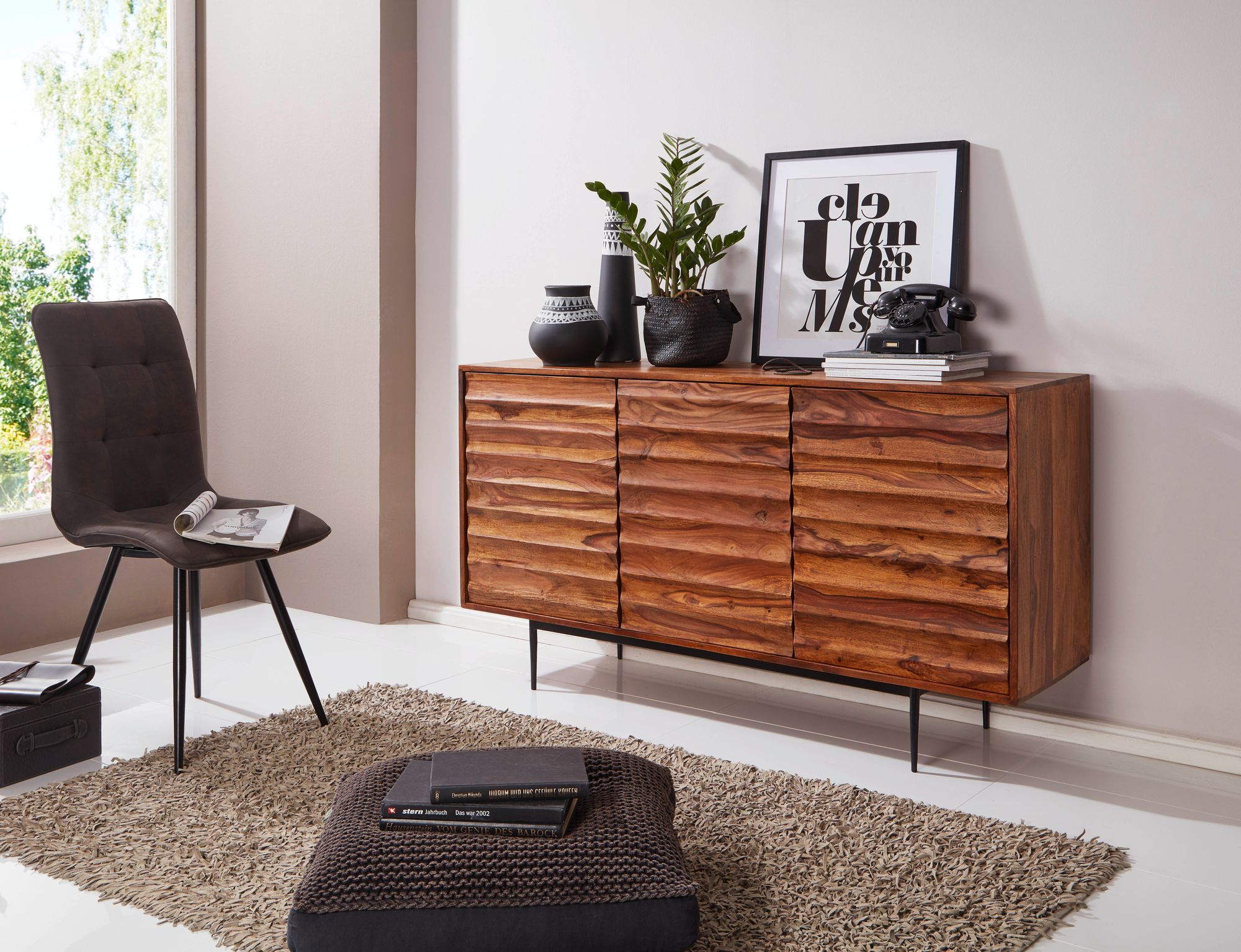 Sideboard