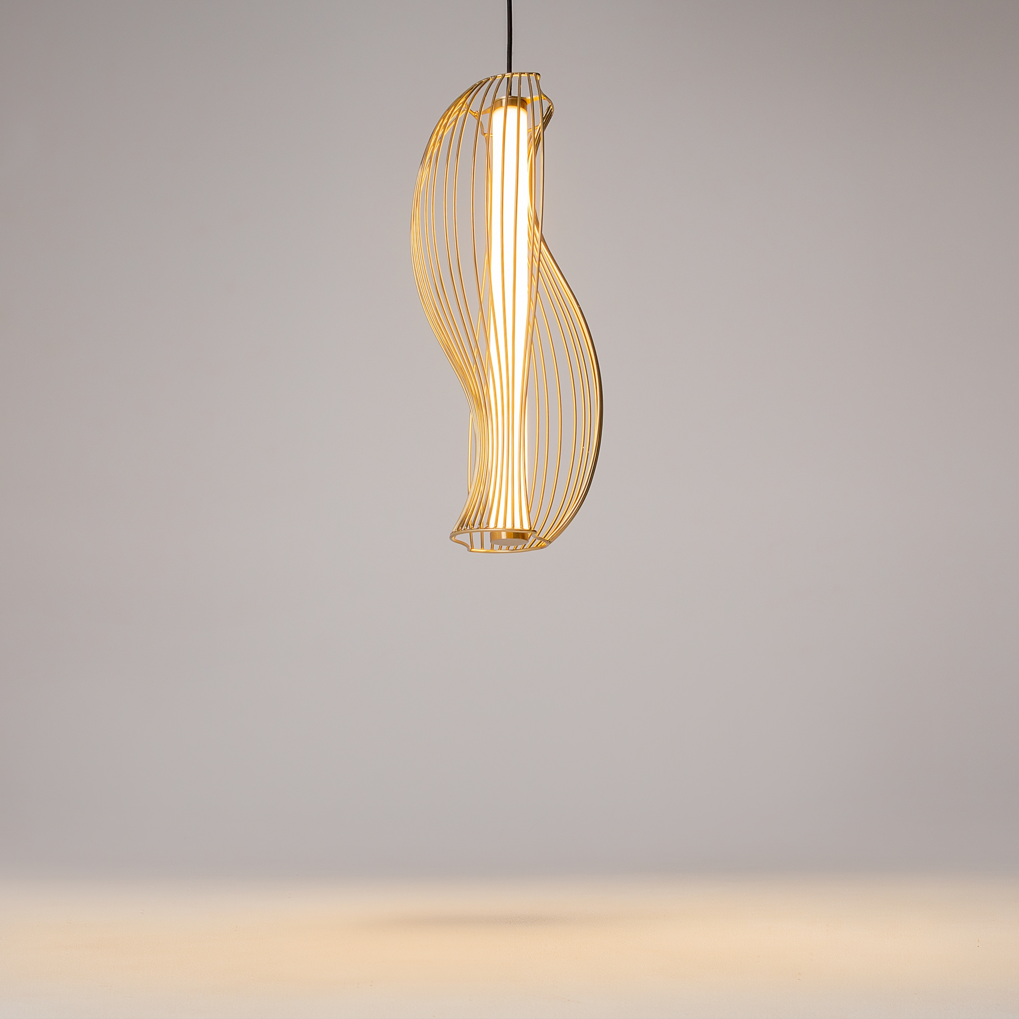 Pendelleuchte SHADOWS THE PAST