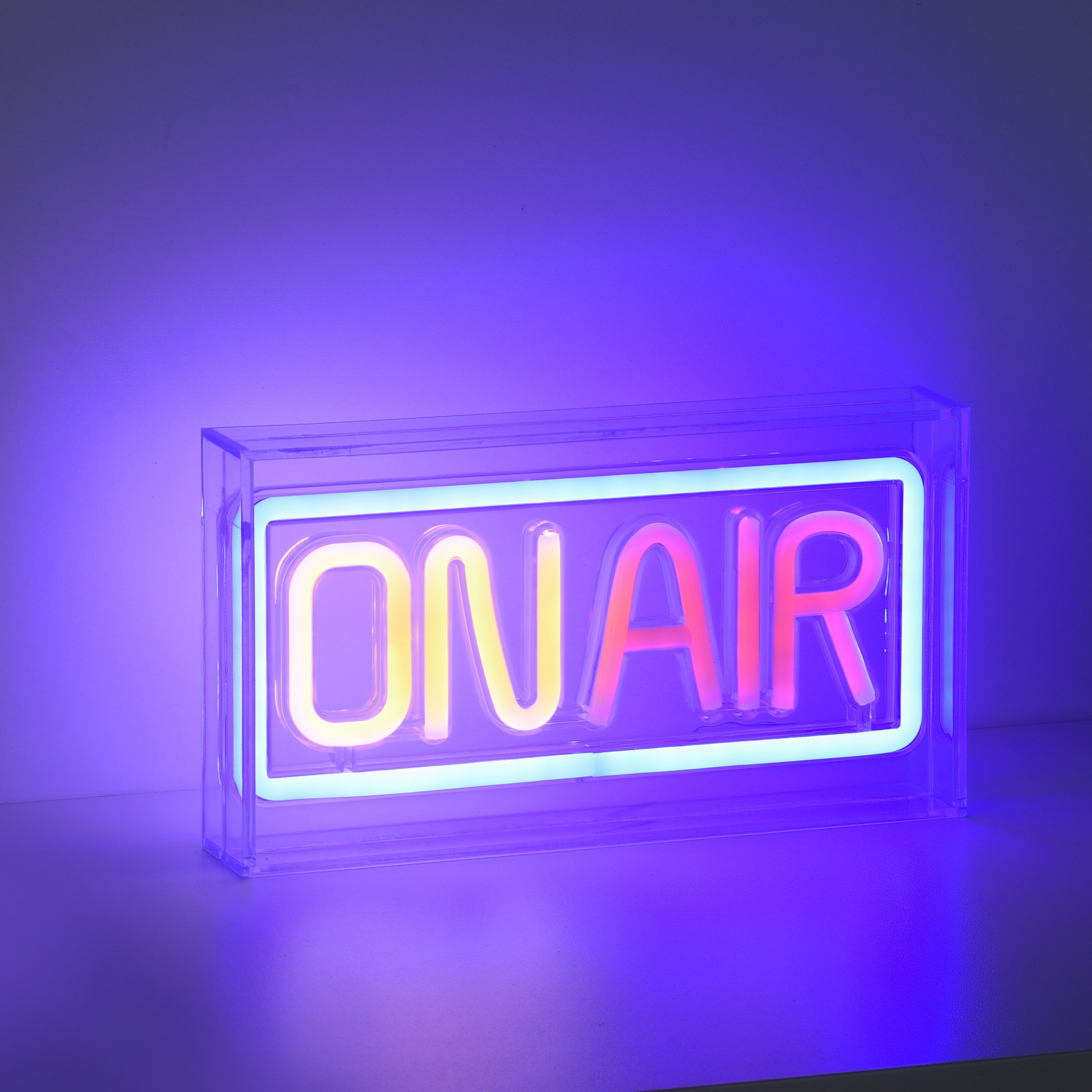 Leuchtobjekt ON AIR LED NEON