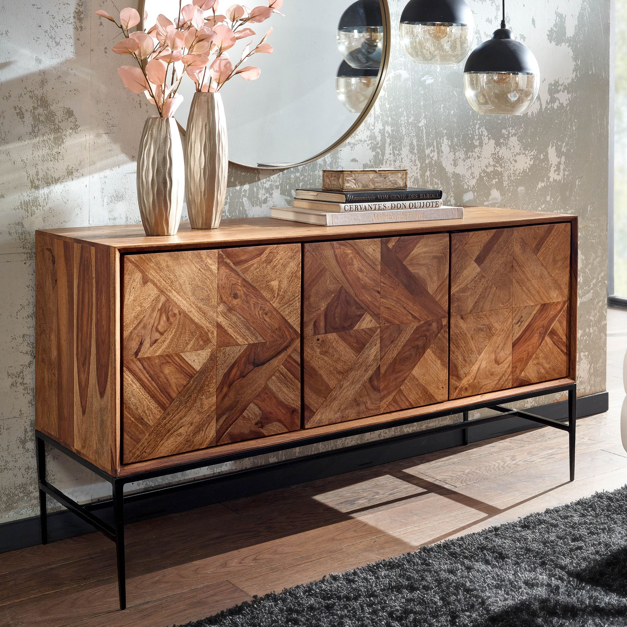 Sideboard