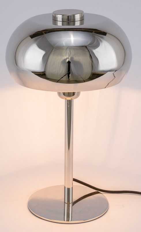 Tischlampe