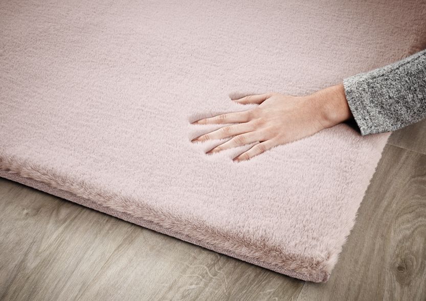 Teppich PLUSH rosa
