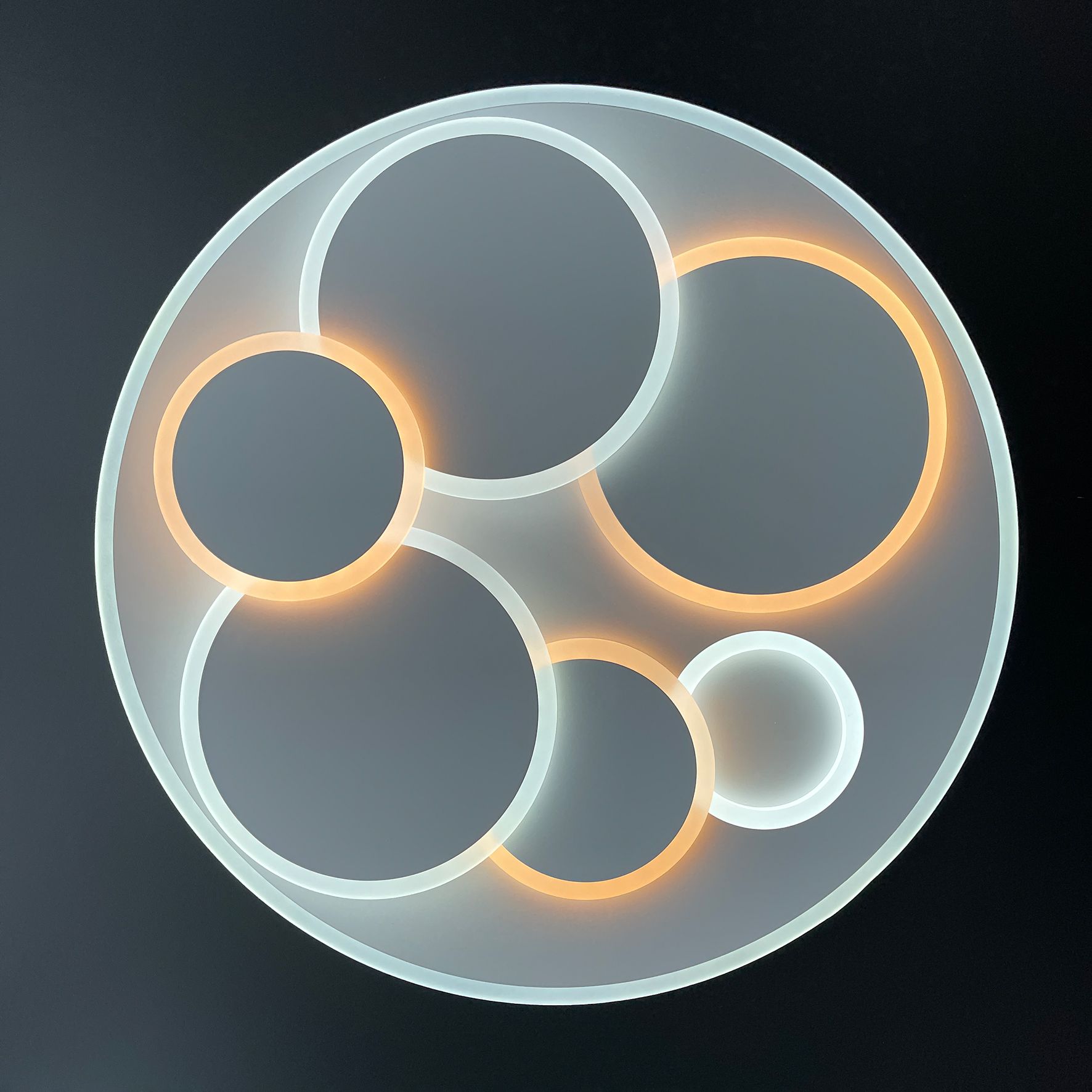 Deckenleuchte DOTS