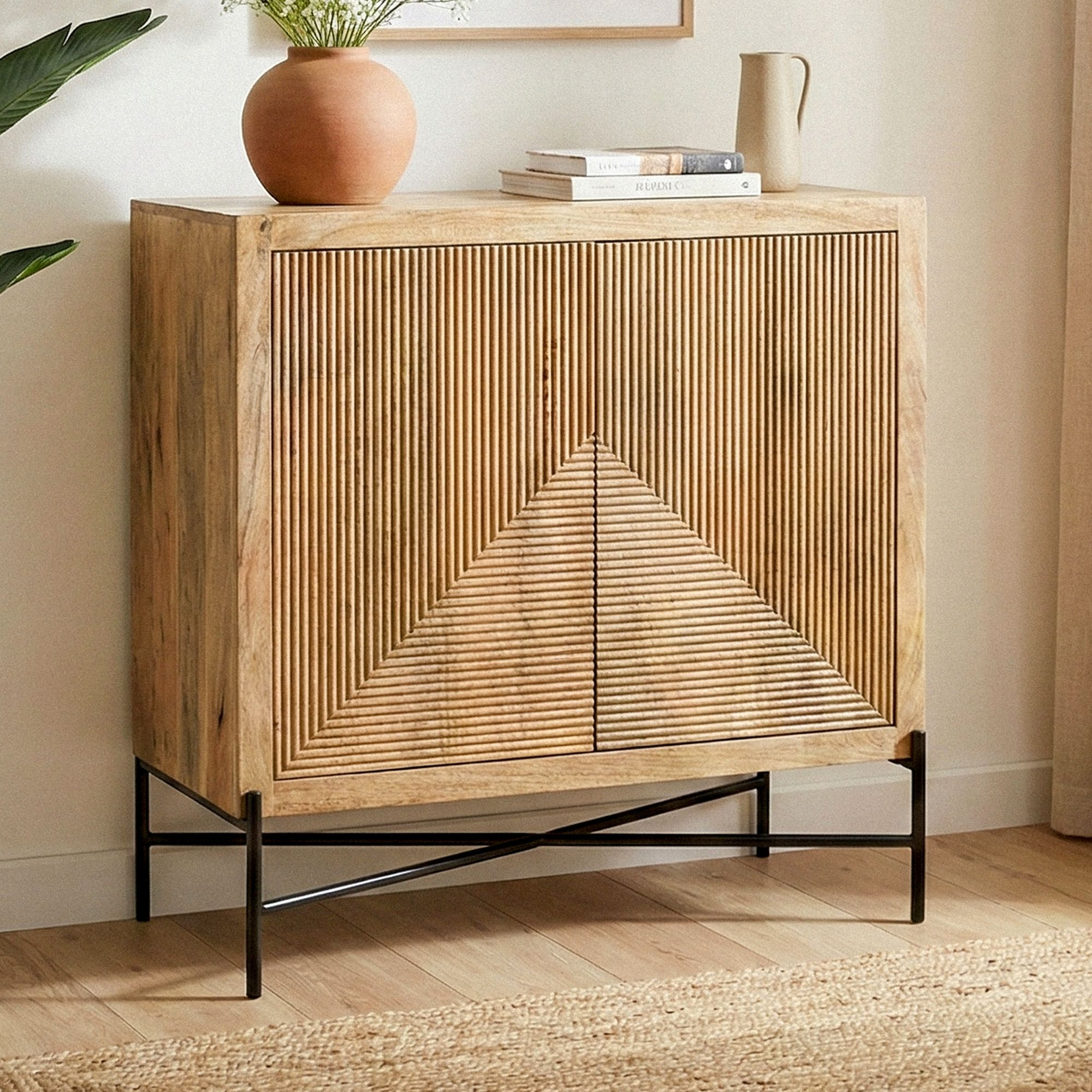 Sideboard