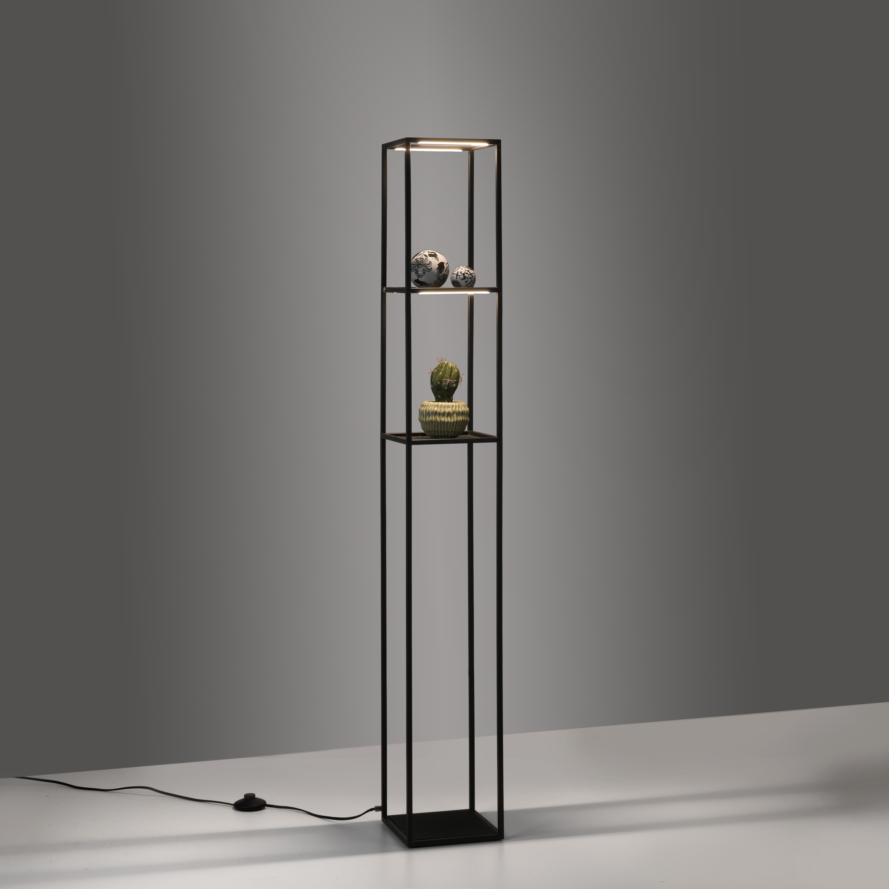 Stehleuchte CONTURA LED