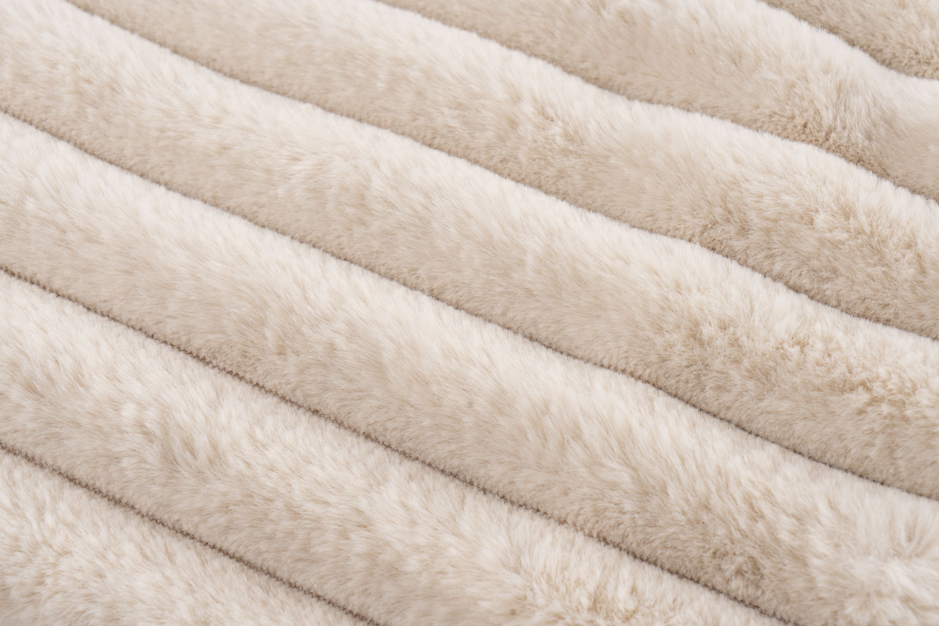 Decke PLUSH beige