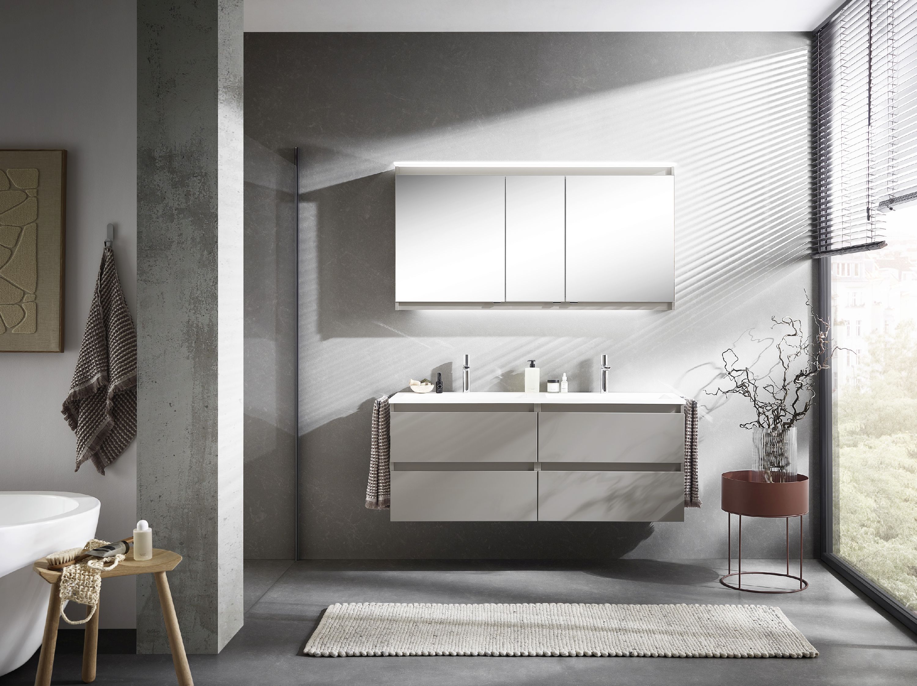 Spiegelschrank KENBORG B.SOLID