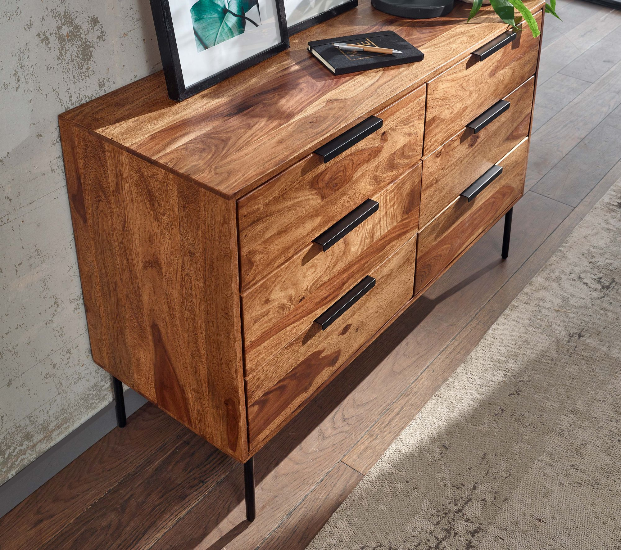 Sideboard