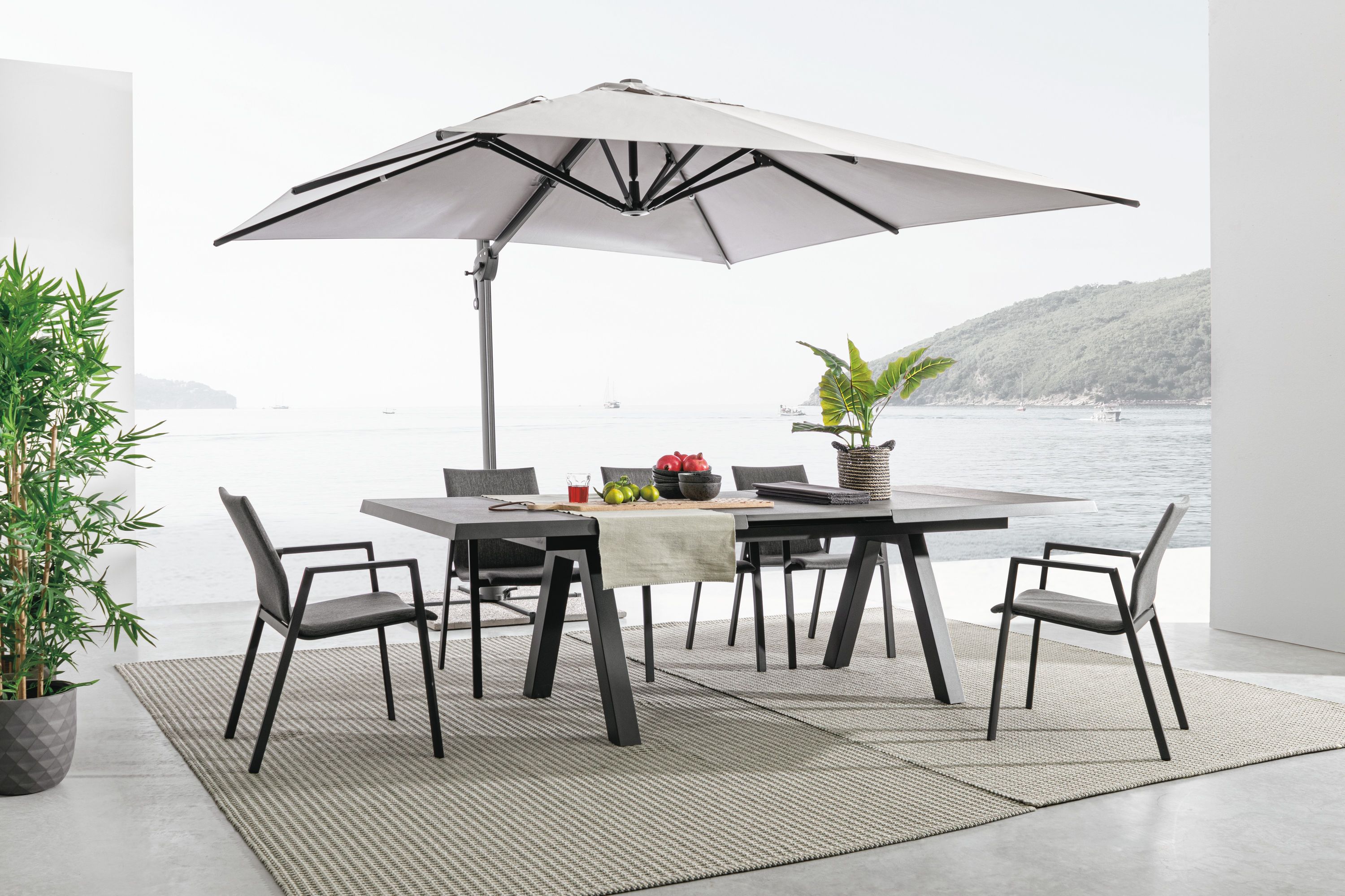 Gartentisch KRION