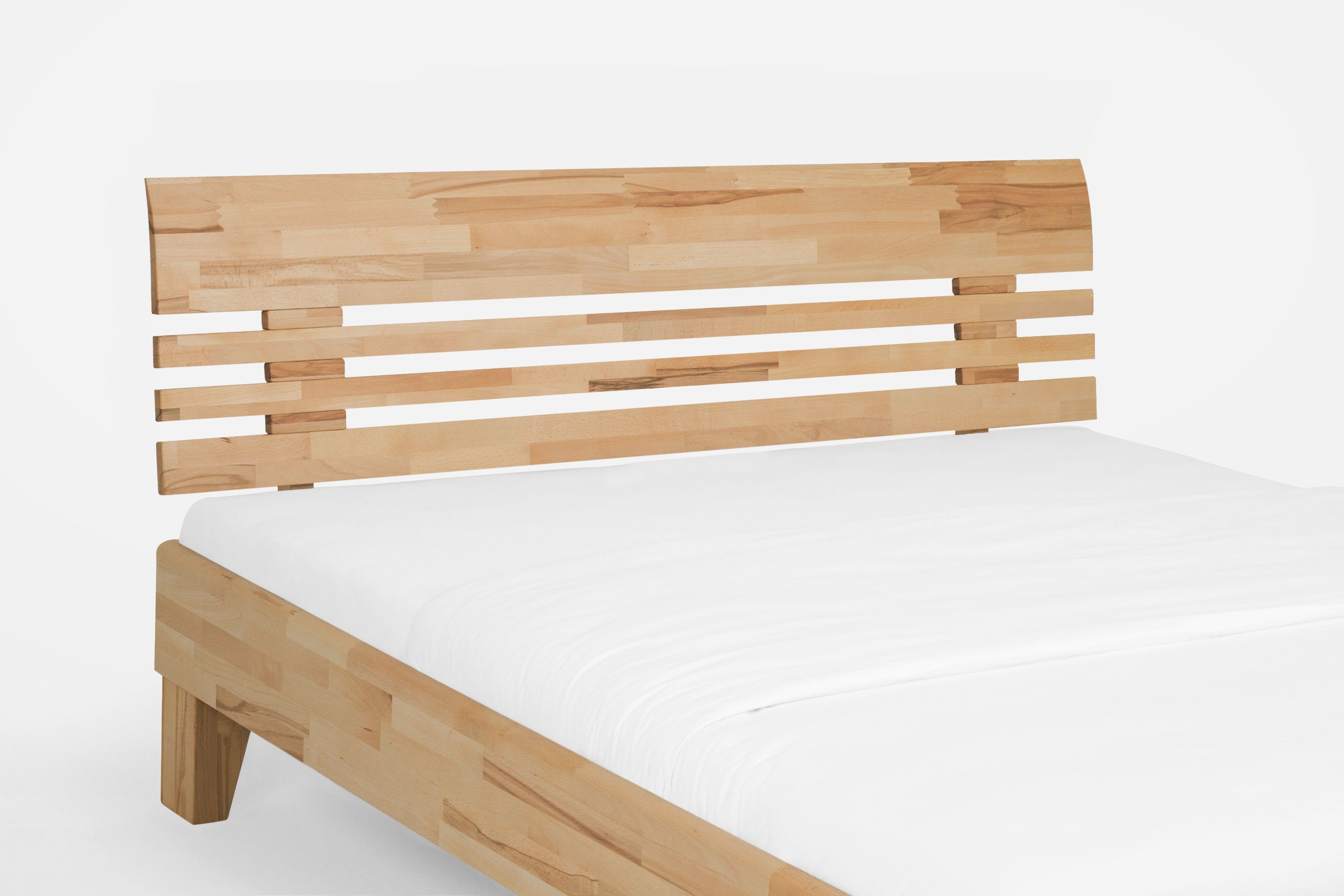 Holzbett Avantgarde