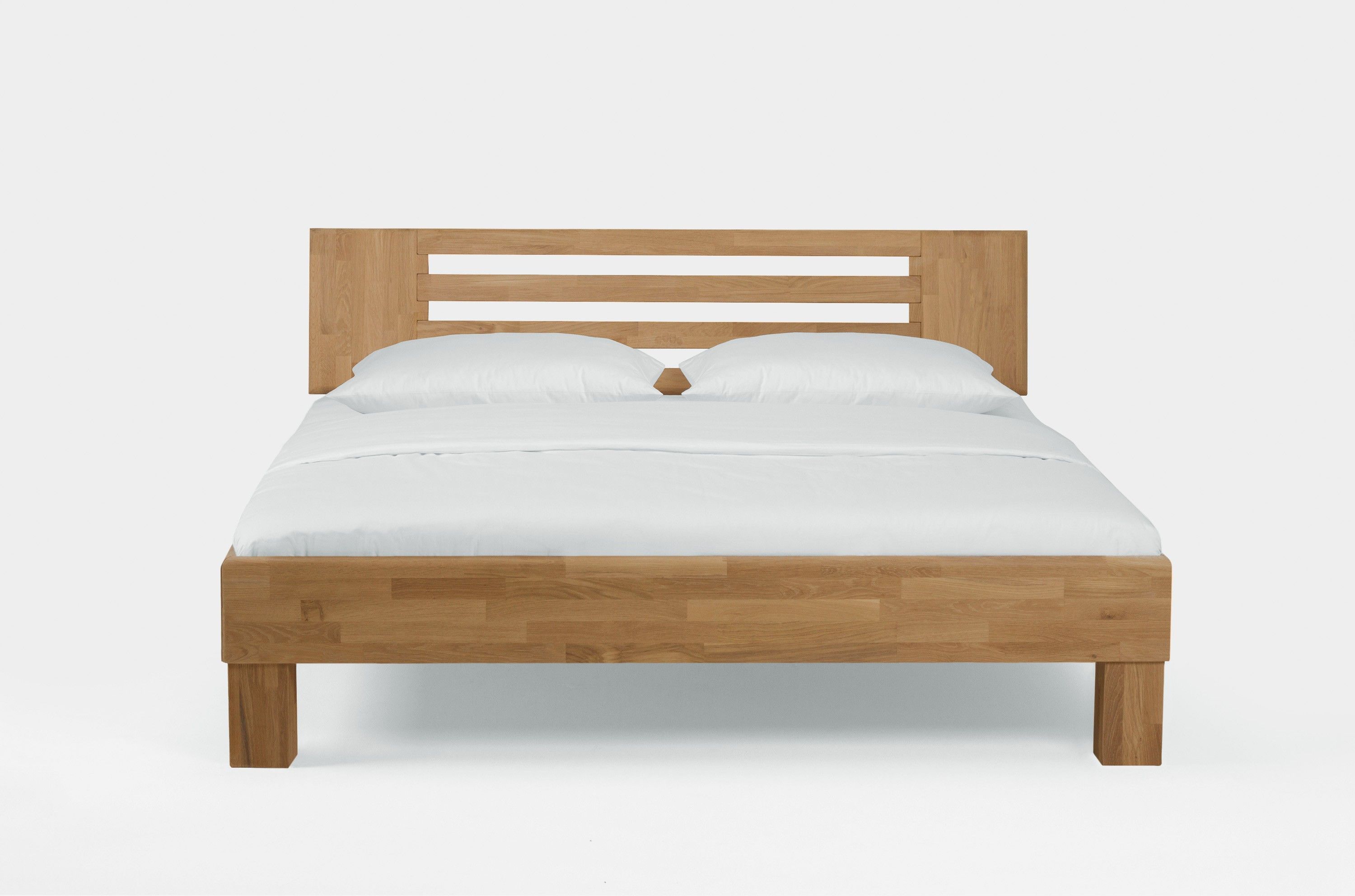 Holzbett Avantgarde