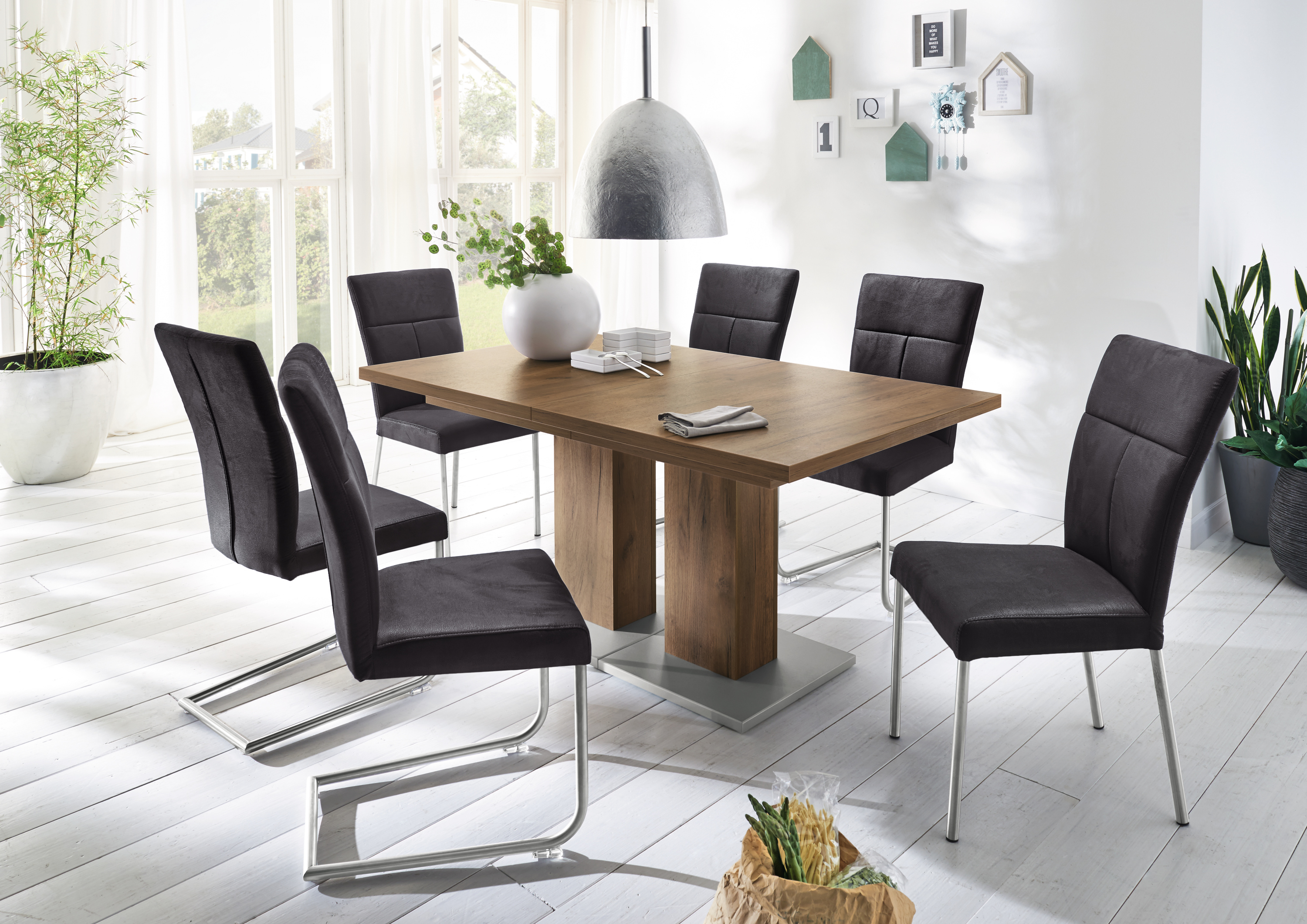 Freischwinger SUPER SEDIA