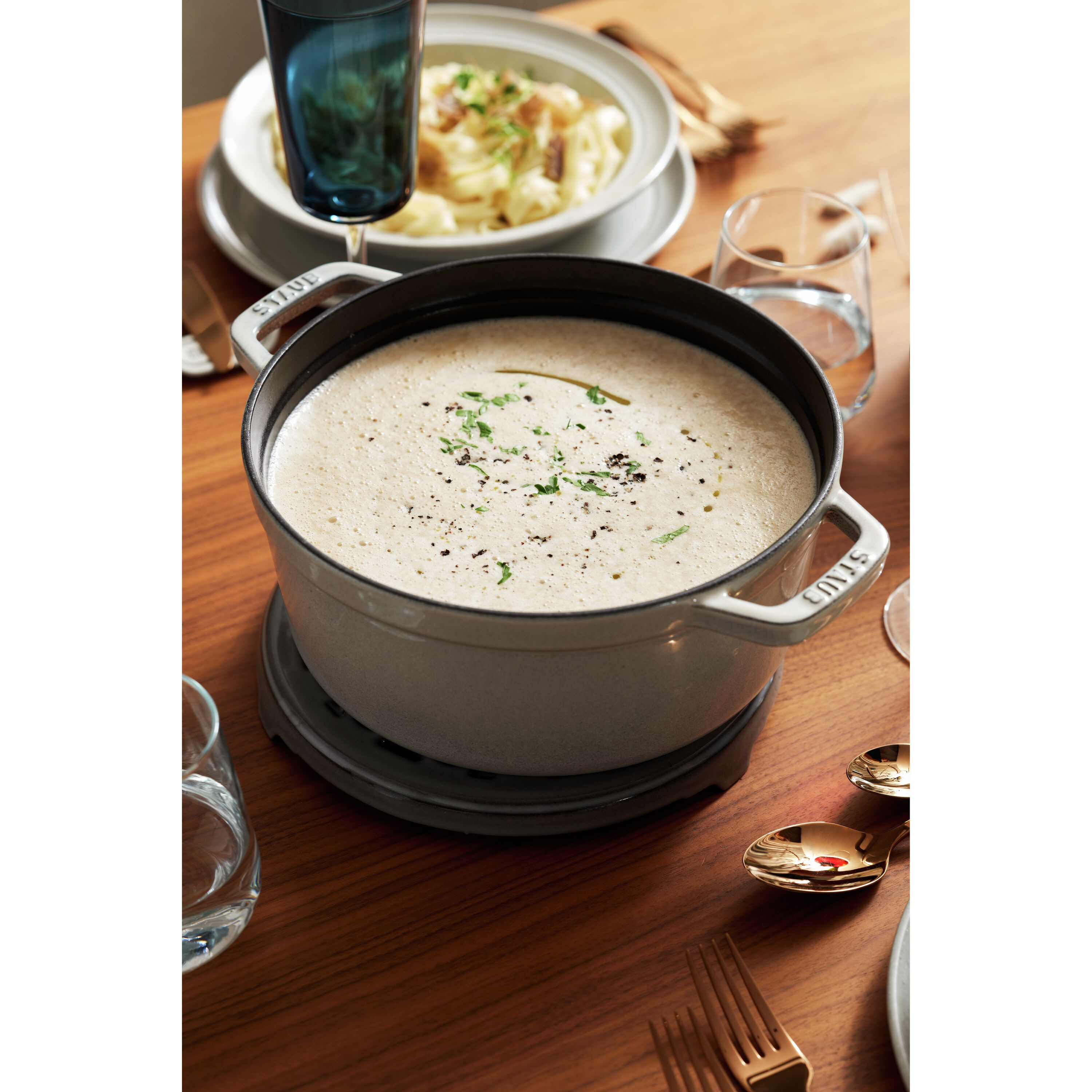 Bräter staub COCOTTE LA staub COCOTTE