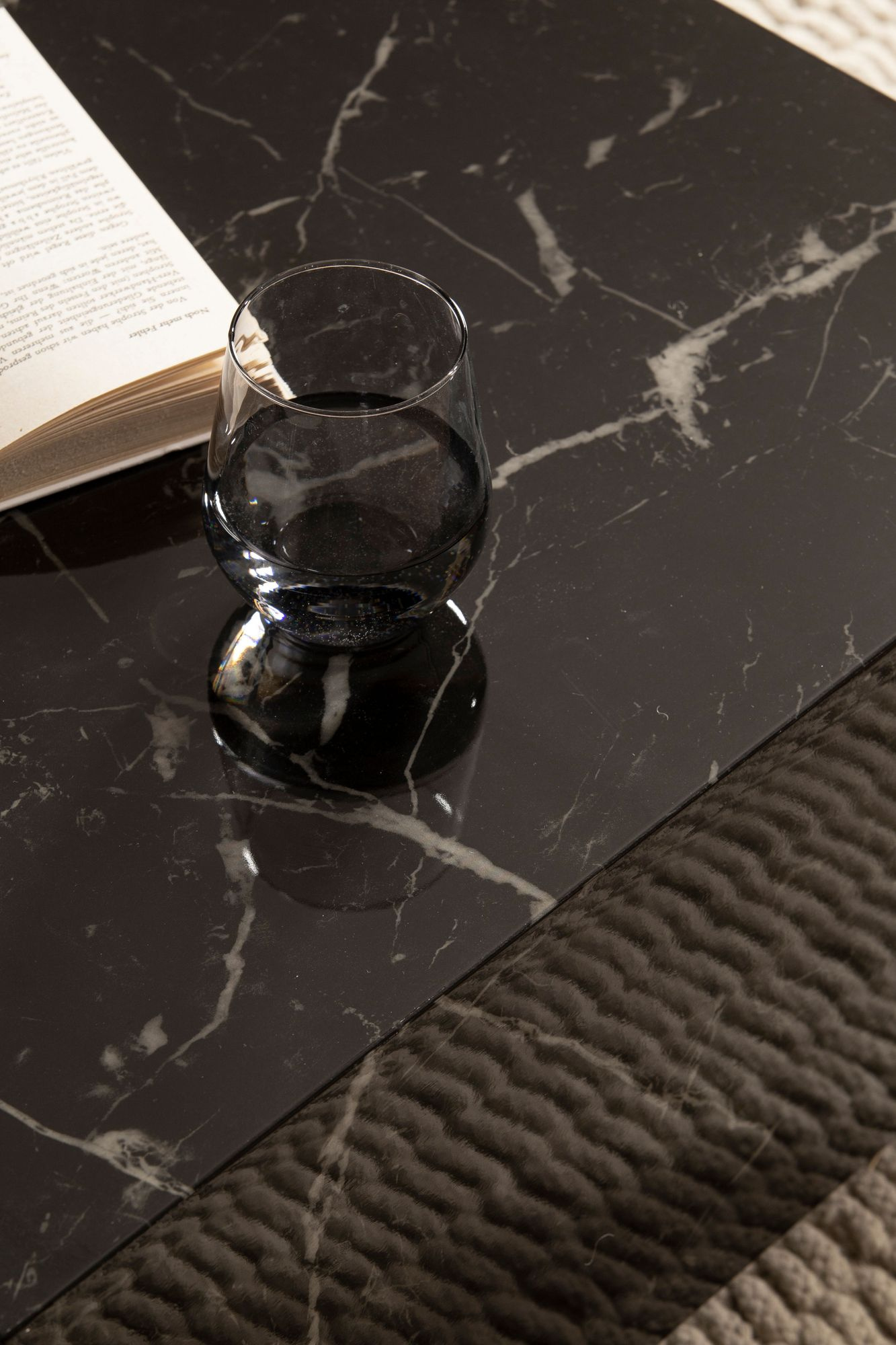 Couchtisch MONOBLOC