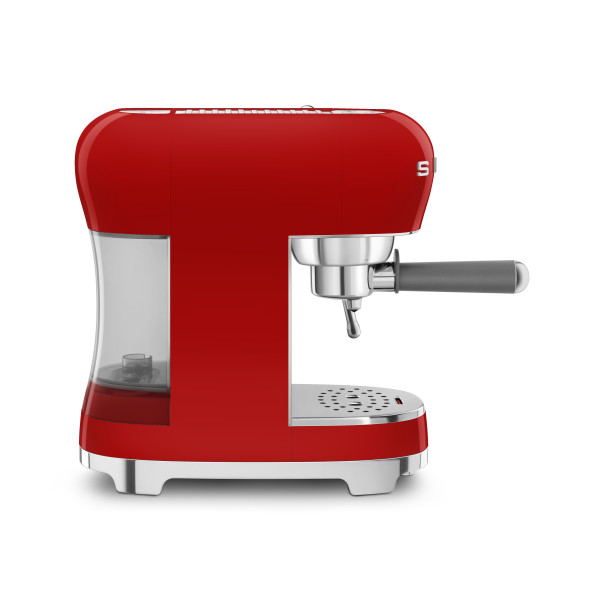 Espressoautomat smeg in rot
