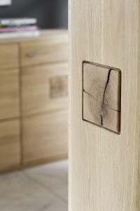 Vorschau: Vitrine BOLOGNA Vorschau: Vitrine BOLOGNA