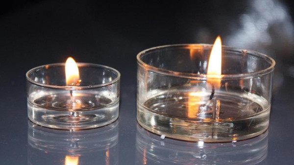 Teelichter 16 Stück in klar aus Kunststoff