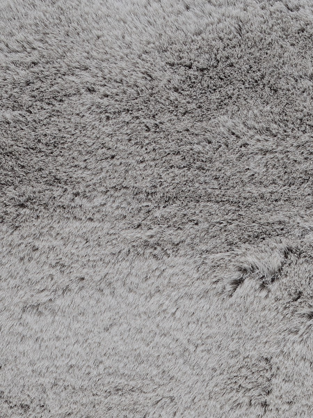 Fellteppich SOFT MOMENT in grau aus Polyester