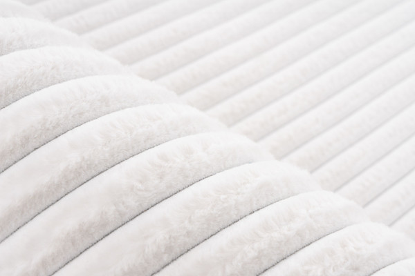 Teppich PLUSH elfenbein