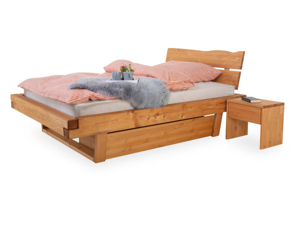 Bettanlage BEVEN in Kiefer aus Massivholz