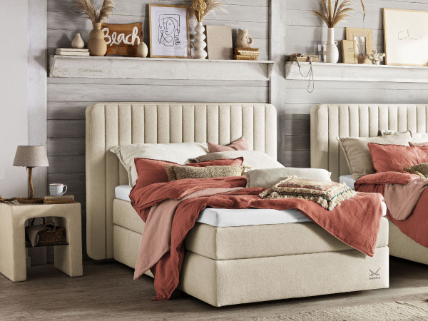 Boxspringbett SANSIBAR VINTERDAL in weiß aus Stoff