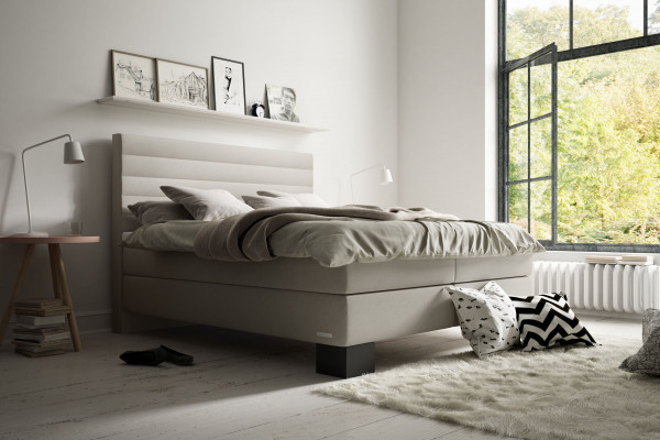 Boxspringbett SCHLARAFFIA LINEA in silberfarben aus Polyester