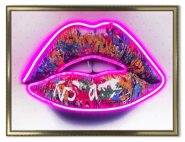 Bild NEON LIPS in mehrfarbig aus Materialmix