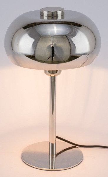 Tischlampe in silberfarben aus Metall