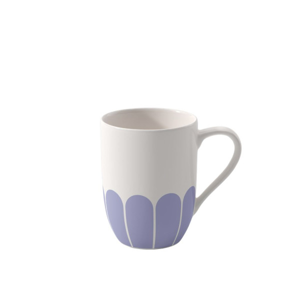 Becher FLEUR bleu in weiß aus Bone China