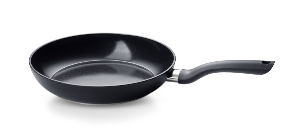 Pfanne Fissler Essential in schwarz aus Metall