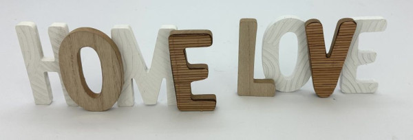 Dekoobjekt HOME/LOVE in mehrfarbig aus Holz