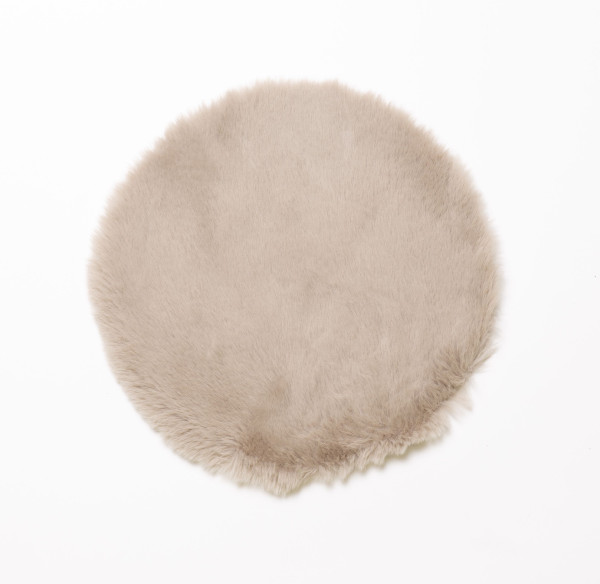 Sitzkissen Kunstfell SEBY in taupe aus Polyester