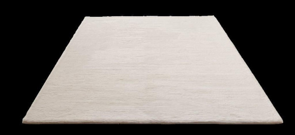 Teppich PLUSH creme in creme aus Polyester