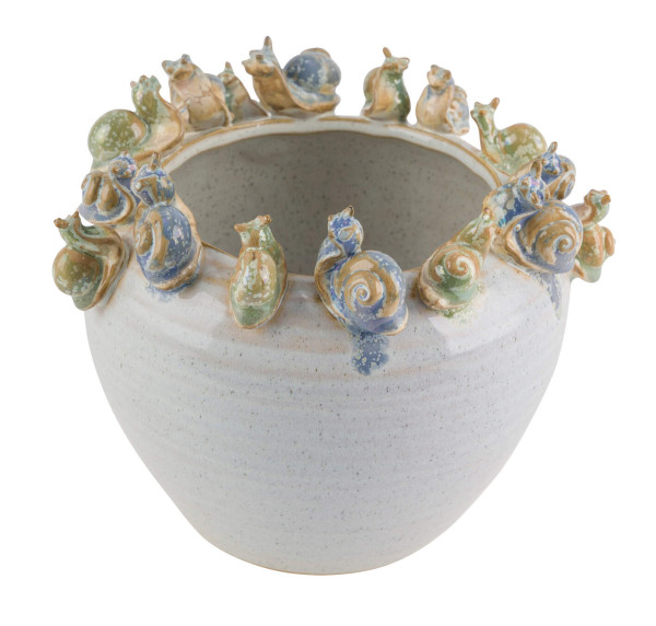 Übertopf mit Schnecken in natur aus Stein